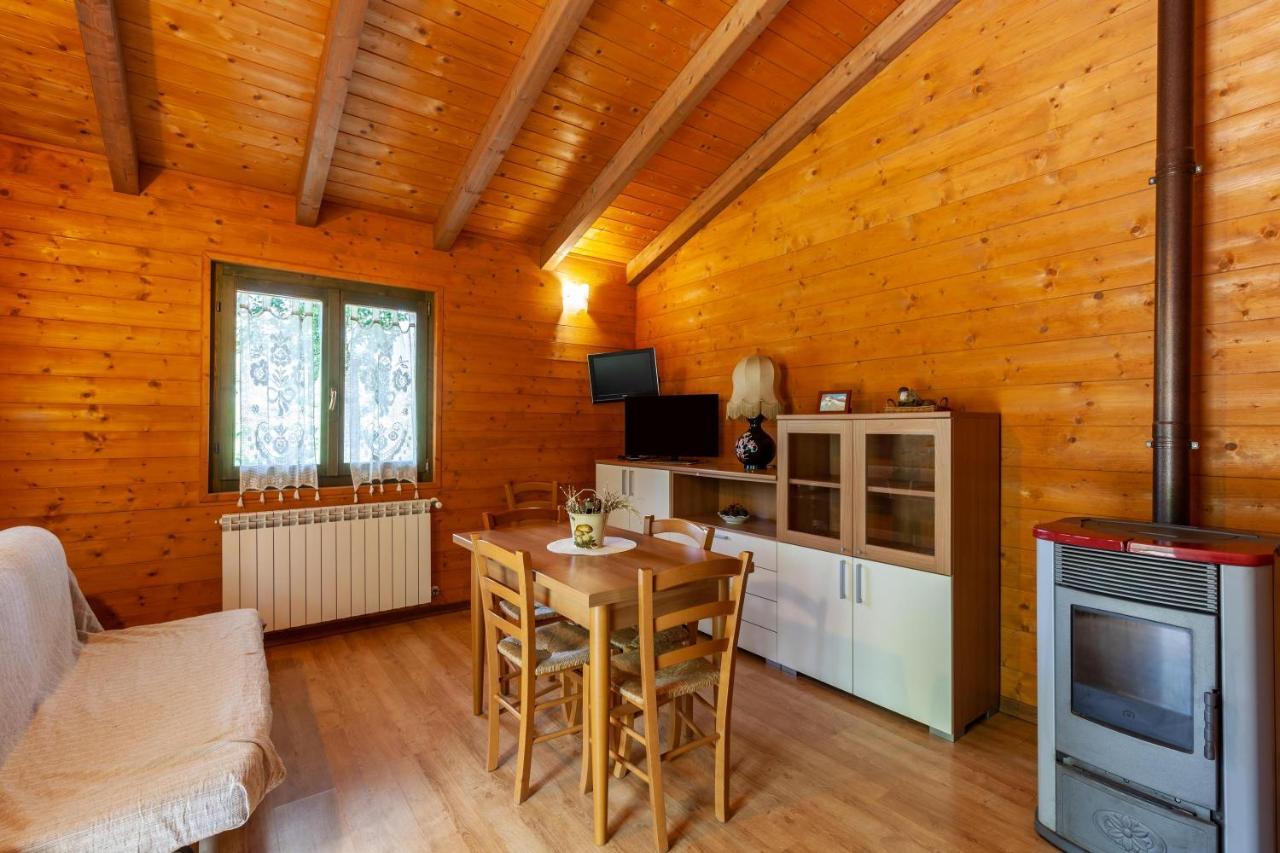Chalet Mirtillo Capanne di Sillano Eksteriør bilde